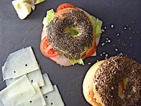 Ropogós bagel házilag
